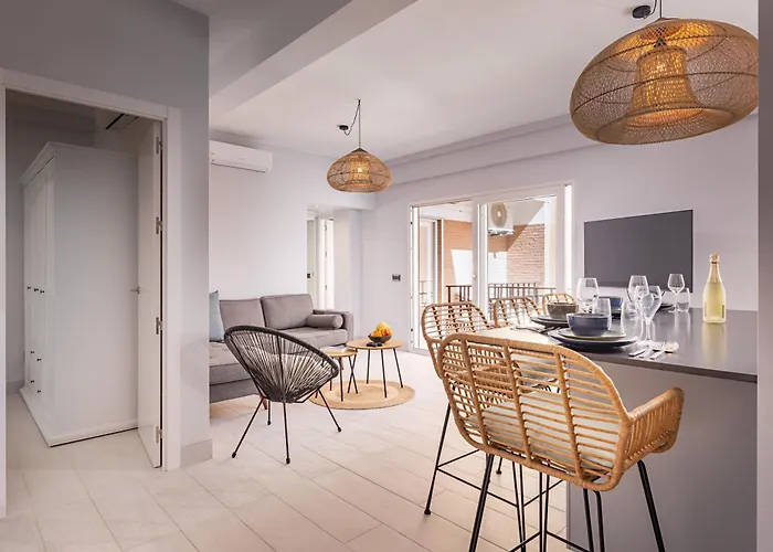 Town Anita * エステポナ